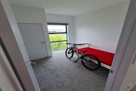 Photo of property in 5 Kawariki Road, Helensville, 0800