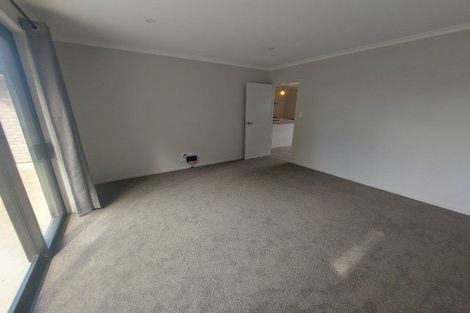 Photo of property in 8 Waimanu Place, Ruakaka, 0116