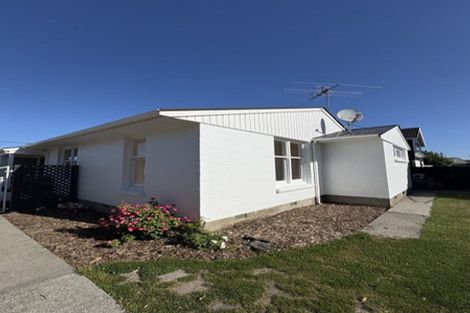 Photo of property in 21 Teesdale Street, Burnside, Christchurch, 8053