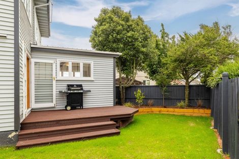 Photo of property in 8 Gleig Place, Spreydon, Christchurch, 8024