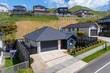 Photo of property in 111 Melksham Drive, Churton Park, Wellington, 6037