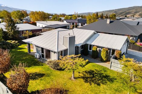 Photo of property in 2 Quarry Court, Cromwell, 9310