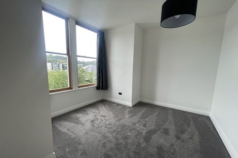 Photo of property in 107 Tasman Street, Mount Cook, Wellington, 6021