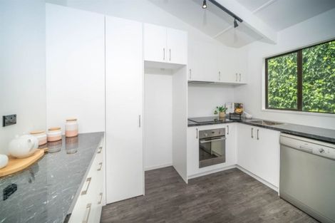 Photo of property in 92c/2 Englefield Road, Northwood, Christchurch, 8051