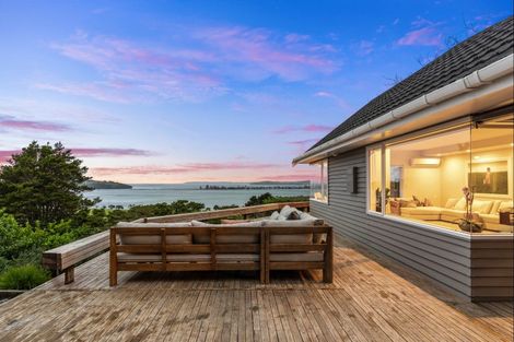 Photo of property in 596 Leigh Road, Whangateau, Warkworth, 0985