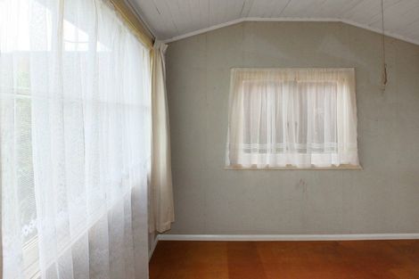 Photo of property in 46 Signal Street, Foxton Beach, Foxton, 4815