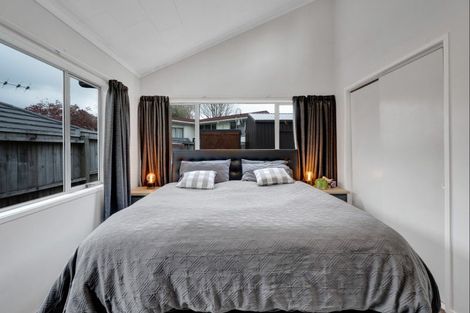 Photo of property in 19 Tainui Terrace, Inglewood, 4330