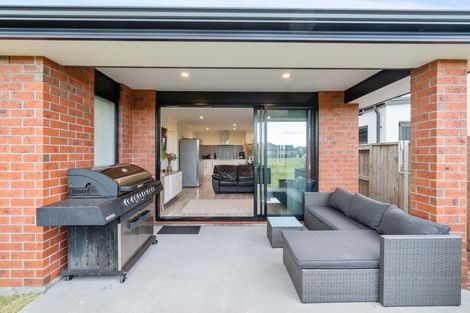Photo of property in 7 Belt Lane, Papamoa, 3118