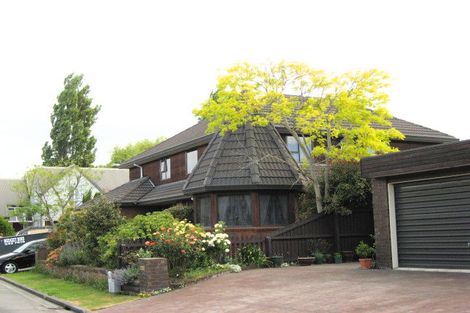 Photo of property in 245 Maidstone Road, Avonhead, Christchurch, 8042