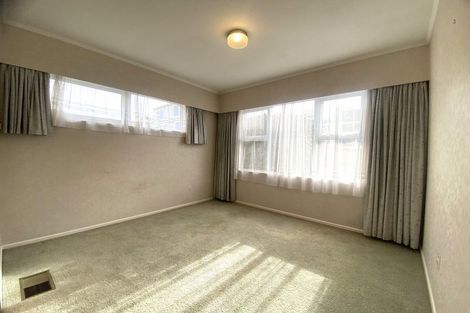 Photo of property in 4 Windermeer Grove, Churton Park, Wellington, 6037