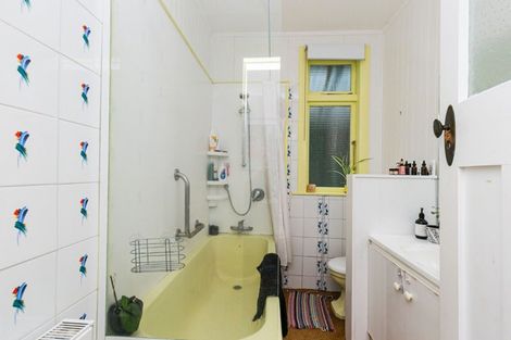 Photo of property in 38 Ribble Street, Island Bay, Wellington, 6023