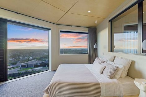 Photo of property in 14 Wilson Way, Waikanae, 5036