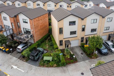 Photo of property in St Claire Village, 221/172 Mcleod Road, Te Atatu South, Auckland, 0610