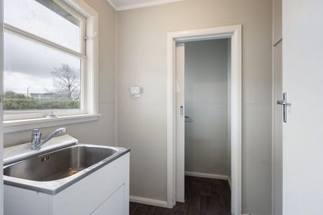 Photo of property in 2 Glasgow Street, Takaro, Palmerston North, 4412