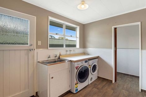 Photo of property in 4 Sandstrom Grove, Feilding, 4702