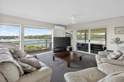 Photo of property in 15 Okiato Road, Okiato, Russell, 0272