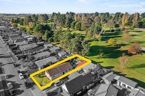 Photo of property in 12 Waratah Street, Avondale, Christchurch, 8061