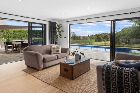 Photo of property in 60 Forest View Road, Te Kamo, Kamo, 0185