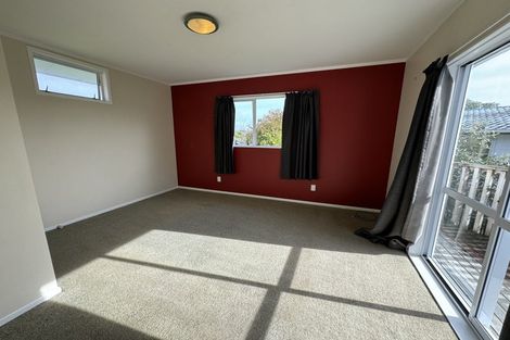 Photo of property in 97 Atkinson Road, Titirangi, Auckland, 0604