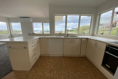 Photo of property in 8 Alice Place, Hillcrest, Auckland, 0627