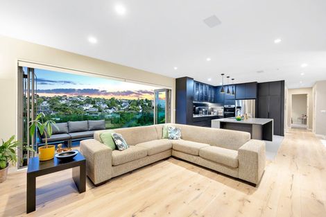 Photo of property in 26 Remuremu Street, Long Bay, Auckland, 0630