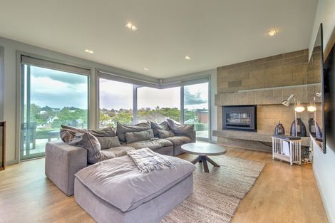 Photo of property in 34b Banbury Crescent, Fairfield, Hamilton, 3214