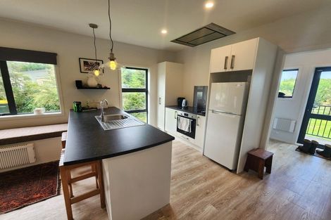 Photo of property in 28 Ihaka Hakuene Street, Manakau, Levin, 5573