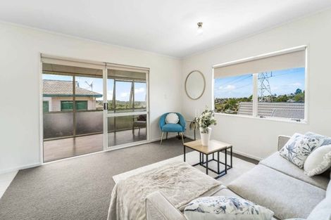 Photo of property in 67 Garton Drive, Massey, Auckland, 0614