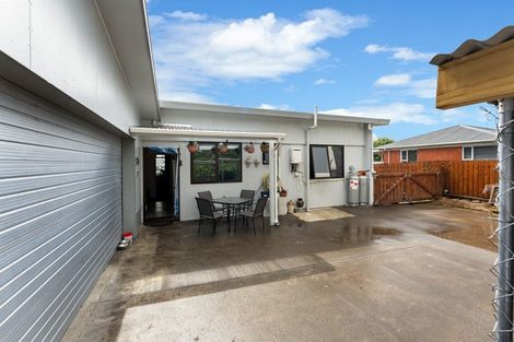 Photo of property in 373 Broadway, Stratford, 4332