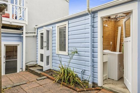Photo of property in 44 Heriot Row, Dunedin Central, Dunedin, 9016