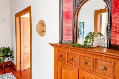 Photo of property in 33 Harland Street, Brooklyn, Wellington, 6021