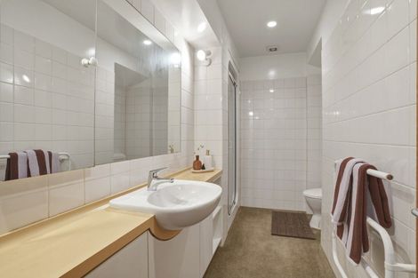 Photo of property in 64 Drivers Road, Maori Hill, Dunedin, 9010