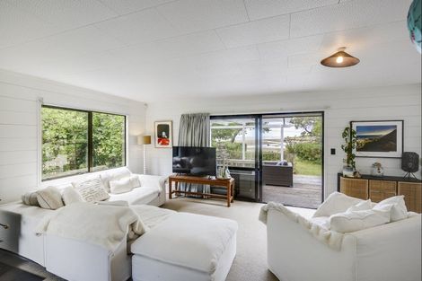 Photo of property in 106 Tiakitai Road, Waimarama, Havelock North, 4294