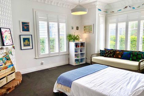 Photo of property in 23 Cheltenham Road, Devonport, Auckland, 0624