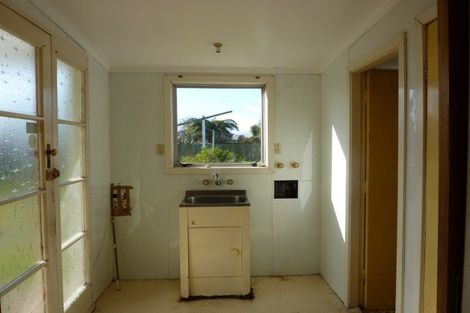 Photo of property in 53 Peel Street, Westport, 7825