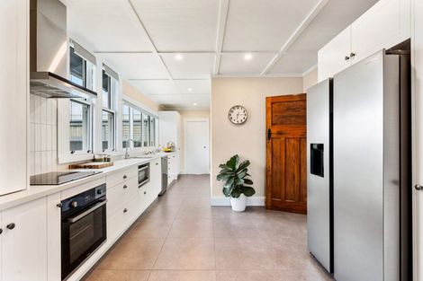 Photo of property in 700 Queen Street West, Saint Leonards, Hastings, 4120