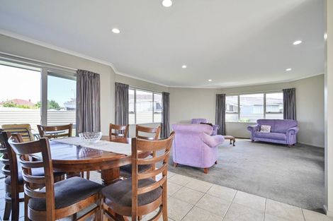 Photo of property in 611 Beech Road, Akina, Hastings, 4122