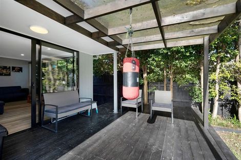 Photo of property in 174 Solar Road, Glen Eden, Auckland, 0602