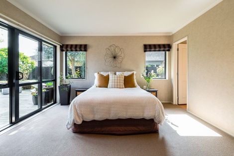 Photo of property in 17 Norfolk Drive, Cambridge, 3434