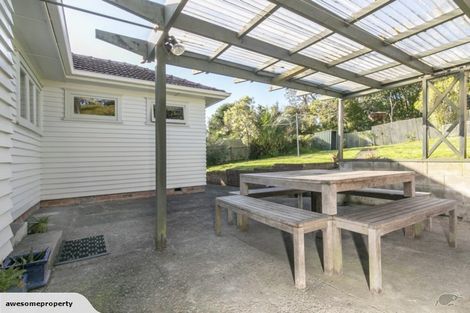 Photo of property in 67 Kaurilands Road, Titirangi, Auckland, 0604