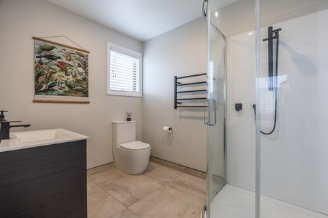 Photo of property in 1 Ambergris Place, Baylys Beach, 0377