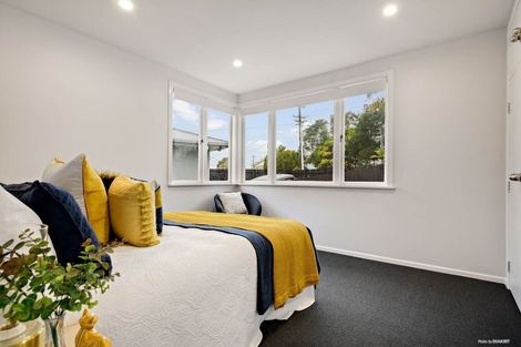 Photo of property in 45 Mcclintock Road, Massey, Auckland, 0614