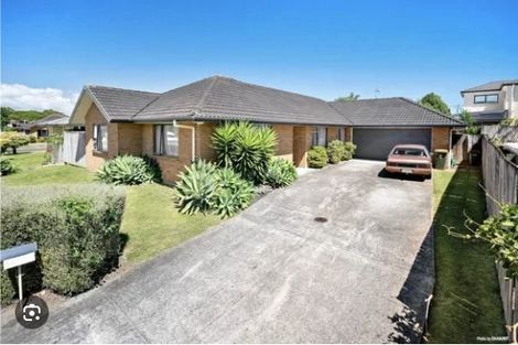 Photo of property in 8 Matuhi Grove, Papatoetoe, Auckland, 2025