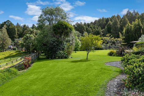 Photo of property in 278a Forest Hill Road, Waiatarua, Auckland, 0612