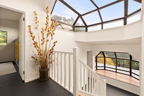 Photo of property in 19 Kaitawa Road, York Bay, Lower Hutt, 5013