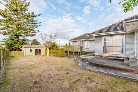 Photo of property in 34 Christmas Road, Manurewa, Auckland, 2102