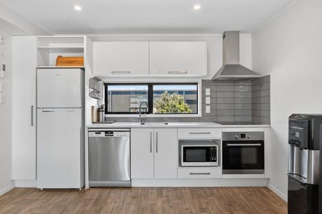 Photo of property in 5/18 Ashley Place, Papamoa Beach, Papamoa, 3118