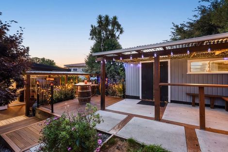 Photo of property in 9 Highbury Drive, Levin, 5510