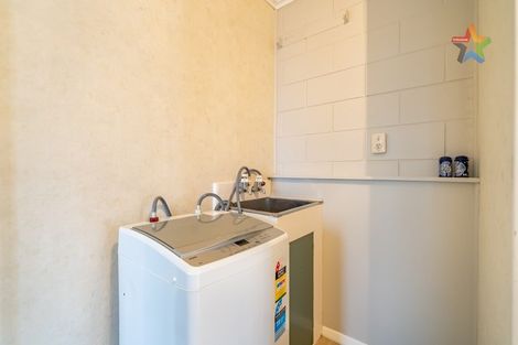 Photo of property in 708f4- Fergusson Drive, Elderslea, Upper Hutt, 5018