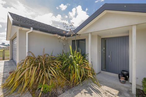 Photo of property in 3 Te Harawira Street, Otaki, 5512